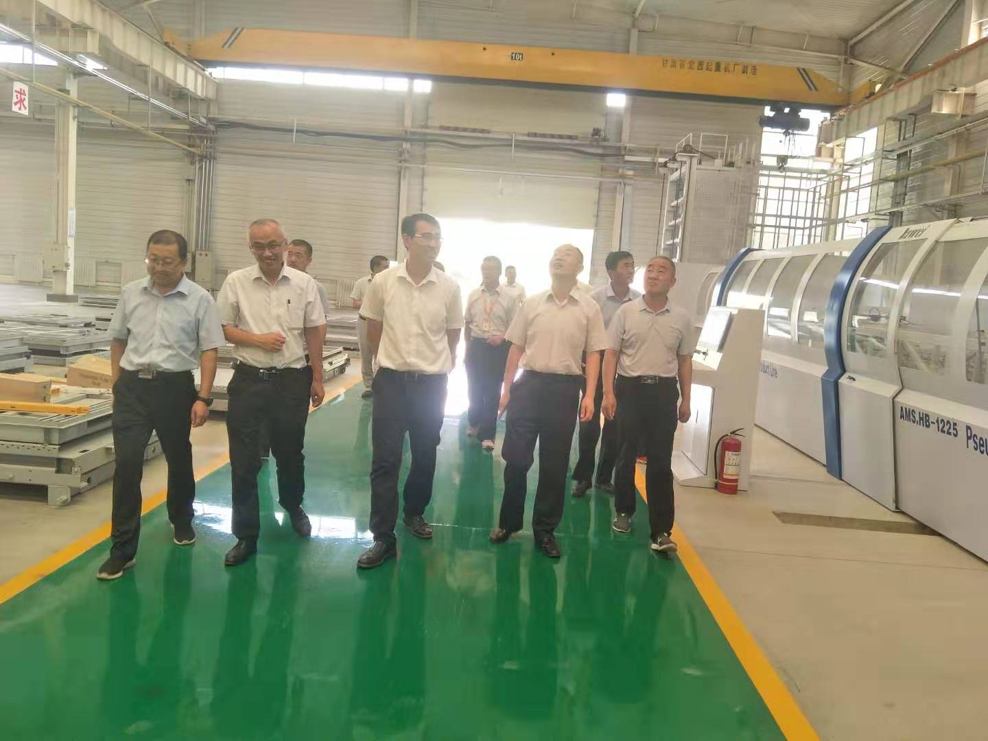 天津市社会动员专项工作组办公室一行参观考察“3044am永利集团·伊士顿”电梯厂